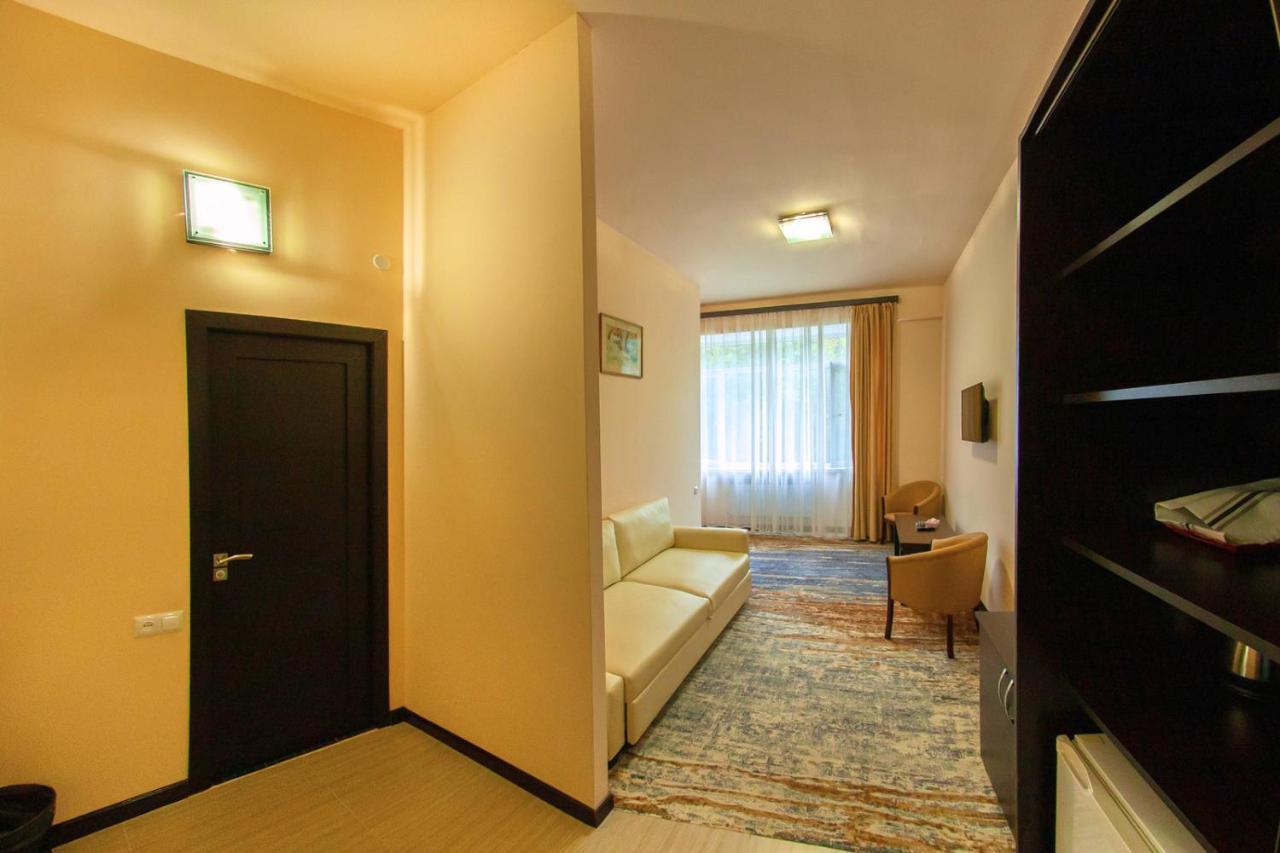 Vanadzor Armenia Health Resort & Hotel ภายนอก รูปภาพ